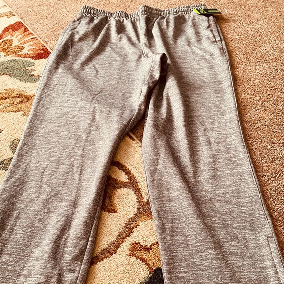 DSG Other - NWT - New Men’s Size XL Athletic Pants with Zippers on the bottom